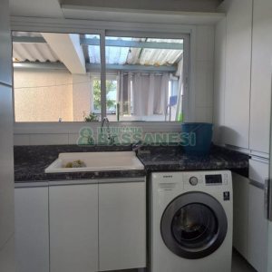 Apartamento com 142m², 3 dormitórios, 2 vagas, no bairro Sagrada Família em Caxias do Sul para Comprar