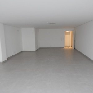 Sala com 61m², no bairro Centro em Caxias do Sul para Alugar