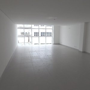 Sala com 61m², no bairro Centro em Caxias do Sul para Alugar