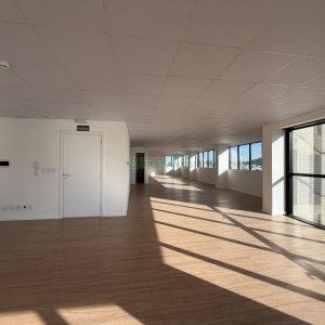 Sala com 191m², 1 vaga, no bairro Pio X em Caxias do Sul para Alugar