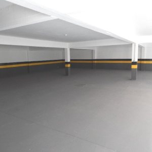 Sala com 191m², 1 vaga, no bairro Pio X em Caxias do Sul para Alugar