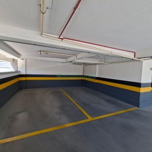Sala com 77m², 1 vaga, no bairro Pio X em Caxias do Sul para Alugar