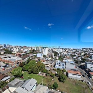 Sala com 77m², 1 vaga, no bairro Pio X em Caxias do Sul para Alugar
