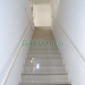 Loja com 342m², no bairro São Pelegrino em Caxias do Sul para Alugar