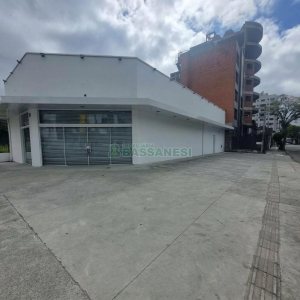 Loja com 250m², no bairro Centro em Caxias do Sul para Alugar