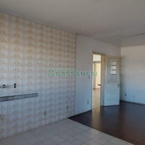Apartamento com 120m², 3 dormitórios, no bairro Lourdes em Caxias do Sul para Alugar