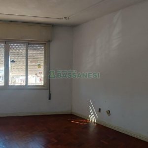 Apartamento com 120m², 3 dormitórios, no bairro Lourdes em Caxias do Sul para Alugar
