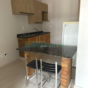 Apto Mobiliado com 30m², 1 dormitório, 1 vaga, no bairro Petrópolis em Caxias do Sul para Alugar
