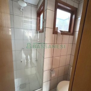 Apto Mobiliado com 30m², 1 dormitório, 1 vaga, no bairro Petrópolis em Caxias do Sul para Alugar