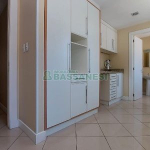 Sala com 91m², no bairro Centro em Caxias do Sul para Comprar