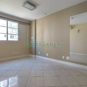 Sala com 91m², no bairro Centro em Caxias do Sul para Comprar