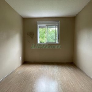 Apartamento com 56m², 2 dormitórios, 1 vaga, no bairro Nossa Senhora das Graças em Caxias do Sul para Comprar