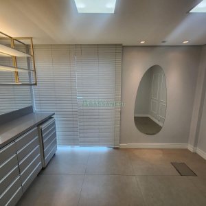Sala com 80m², 1 vaga, no bairro São Pelegrino em Caxias do Sul para Alugar