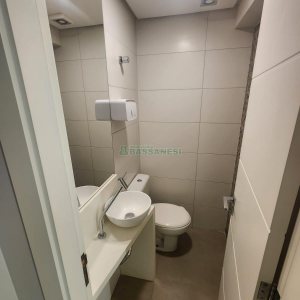 Sala com 80m², 1 vaga, no bairro São Pelegrino em Caxias do Sul para Alugar