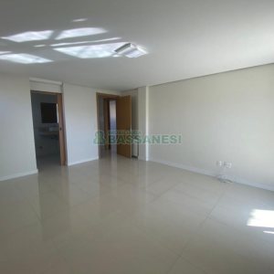 Apartamento com 203m², 2 dormitórios, 2 vagas, no bairro Panazzolo em Caxias do Sul para Alugar ou Comprar