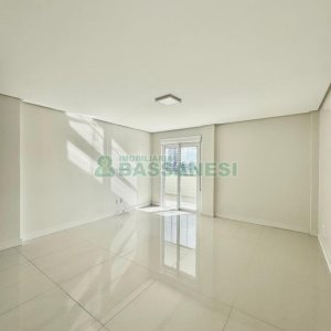 Apartamento com 203m², 2 dormitórios, 2 vagas, no bairro Panazzolo em Caxias do Sul para Alugar