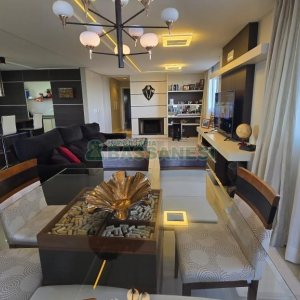 Apartamento com 193m², 3 dormitórios, 3 vagas, no bairro Panazzolo em Caxias do Sul para Comprar