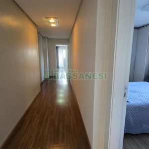 Apartamento com 193m², 3 dormitórios, 3 vagas, no bairro Panazzolo em Caxias do Sul para Comprar