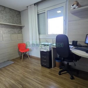 Apartamento com 193m², 3 dormitórios, 3 vagas, no bairro Panazzolo em Caxias do Sul para Comprar