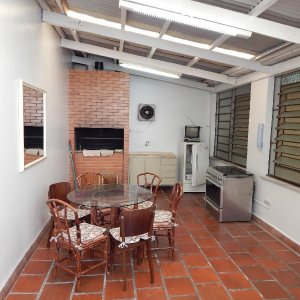 Loja com 227m², 1 vaga, no bairro Centro em Caxias do Sul para Alugar