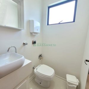 Sala com 42m², no bairro Lourdes em Caxias do Sul para Comprar