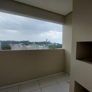 Apartamento com 67m², 2 dormitórios, 1 vaga, no bairro Vinhedos em Caxias do Sul para Comprar