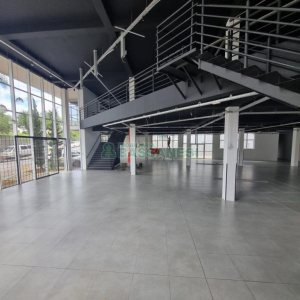 Loja com 996m², no bairro Sagrada Família em Caxias do Sul para Alugar