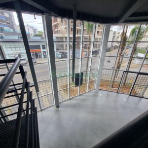 Loja com 996m², no bairro Sagrada Família em Caxias do Sul para Alugar
