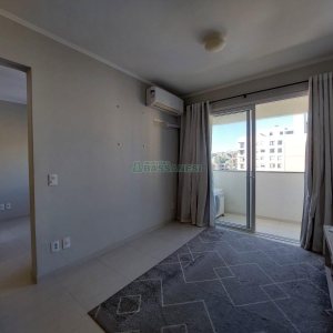 Apto Mobiliado com 47m², 1 dormitório, 1 vaga, no bairro Centro em Caxias do Sul para Alugar