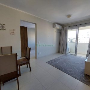 Apto Mobiliado com 47m², 1 dormitório, 1 vaga, no bairro Centro em Caxias do Sul para Alugar