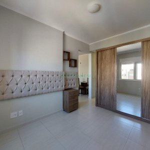 Apto Mobiliado com 47m², 1 dormitório, 1 vaga, no bairro Centro em Caxias do Sul para Alugar