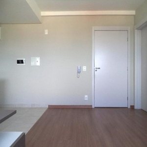 Apartamento com 38m², 1 dormitório, 1 vaga, no bairro Petrópolis em Caxias do Sul para Alugar