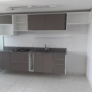 Apartamento com 38m², 1 dormitório, 1 vaga, no bairro Petrópolis em Caxias do Sul para Alugar