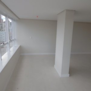 Sala com 52m², 1 vaga, no bairro Pio X em Caxias do Sul para Comprar