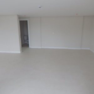 Sala com 52m², 1 vaga, no bairro Pio X em Caxias do Sul para Comprar