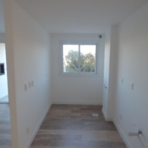 Apartamento com 80m², 2 dormitórios, 2 vagas, no bairro Panazzolo em Caxias do Sul para Comprar
