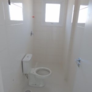Apartamento com 80m², 2 dormitórios, 2 vagas, no bairro Panazzolo em Caxias do Sul para Comprar