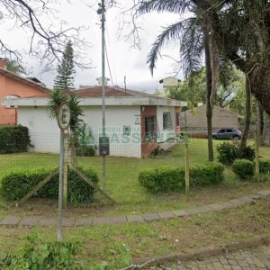 Casa com 240m², 3 dormitórios, 1 vaga, no bairro Cinqüentenário em Caxias do Sul para Comprar