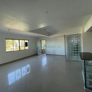 Apartamento com 130m², 2 dormitórios, 1 vaga, no bairro Saint Etienne em Caxias do Sul para Comprar