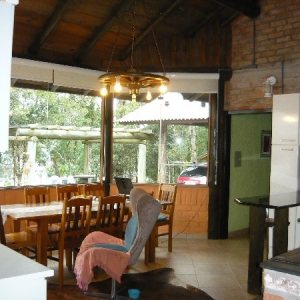 Chácara com 130m², 2 dormitórios, 2 vagas, no bairro Monte Bérico em Caxias do Sul para Comprar