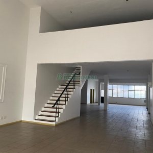 Loja com 465m², no bairro Centro em Caxias do Sul para Alugar