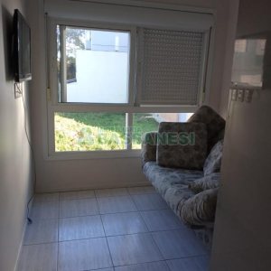 Apto Mobiliado com 40m², 1 dormitório, 1 vaga, no bairro Presidente Vargas em Caxias do Sul para Comprar