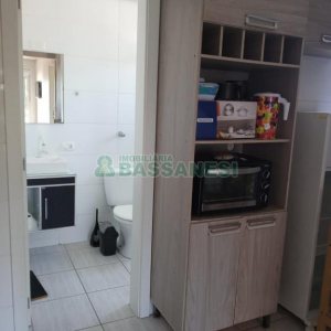 Apto Mobiliado com 40m², 1 dormitório, 1 vaga, no bairro Presidente Vargas em Caxias do Sul para Comprar