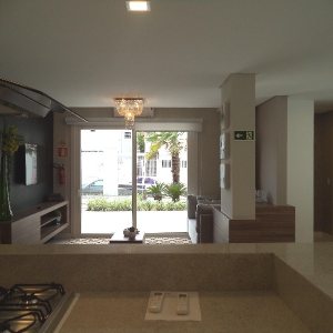 Apartamento com 78m², 2 dormitórios, 2 vagas, no bairro Panazzolo em Caxias do Sul para Comprar