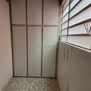 Casa com 150m², 3 dormitórios, 3 vagas, no bairro Panazzolo em Caxias do Sul para Alugar