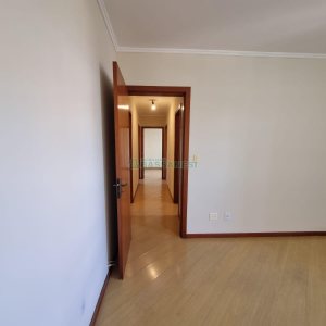 Apartamento com 120m², 3 dormitórios, 1 vaga, no bairro Rio Branco em Caxias do Sul para Alugar