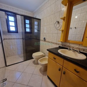 Apartamento com 120m², 3 dormitórios, 1 vaga, no bairro Rio Branco em Caxias do Sul para Alugar