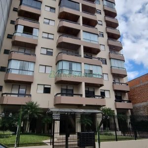 Apartamento com 90m², 2 dormitórios, 1 vaga, no bairro Madureira em Caxias do Sul para Alugar ou Comprar