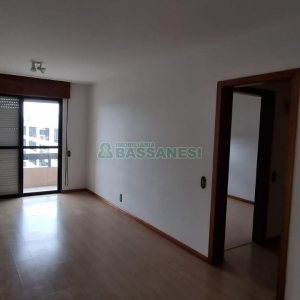 Apartamento com 90m², 2 dormitórios, 1 vaga, no bairro Madureira em Caxias do Sul para Alugar ou Comprar
