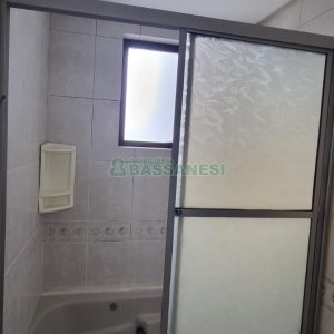 Apartamento com 90m², 2 dormitórios, 1 vaga, no bairro Madureira em Caxias do Sul para Alugar ou Comprar
